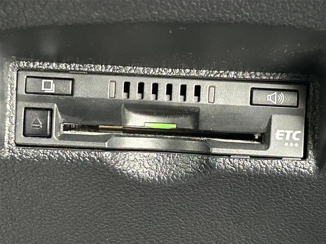 Toyota PRIUS 2018 7526352-7