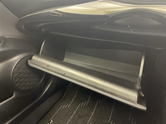 Toyota PRIUS 2020 7526382-20