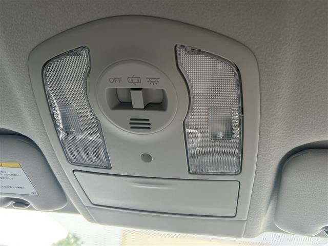 Toyota PRIUS 2009 7526483-6