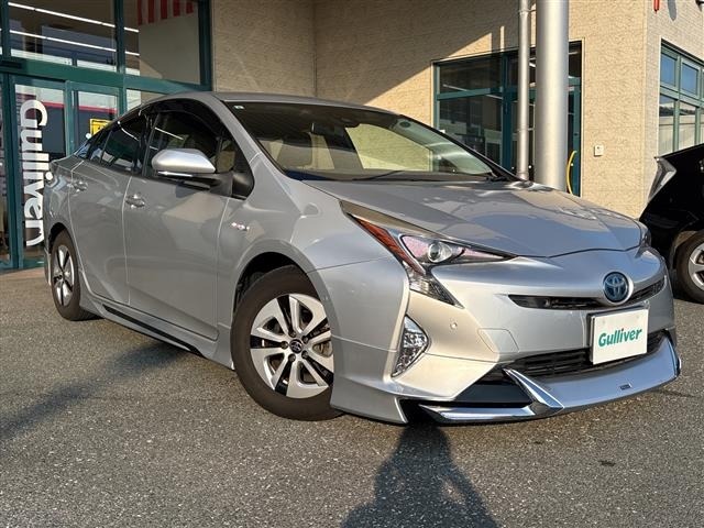 Toyota PRIUS 2017 7526559-0