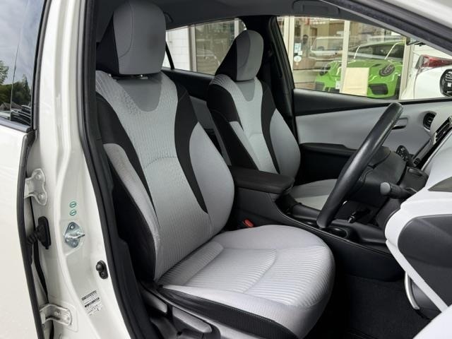 Toyota PRIUS 2017 7526581-16