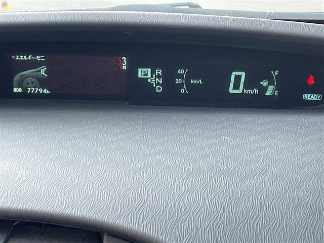 Toyota PRIUS 2014 7526608-17