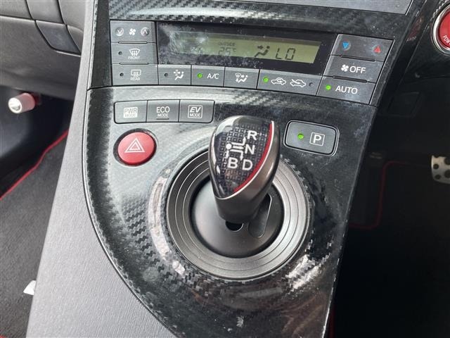 Toyota PRIUS 2014 7526608-3