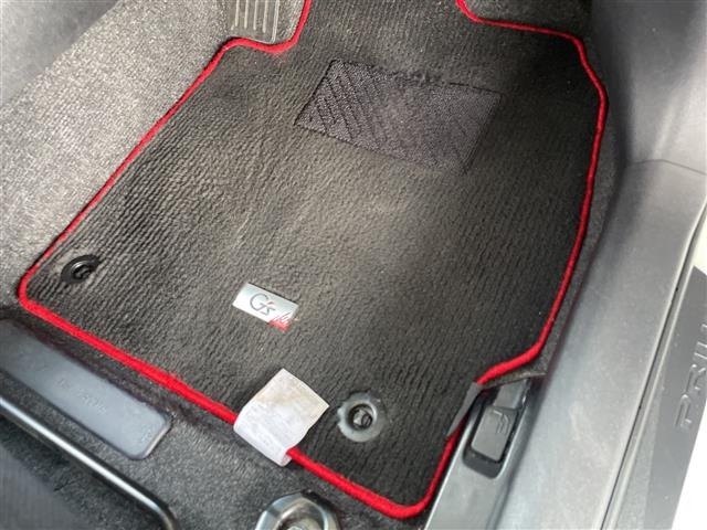 Toyota PRIUS 2014 7526608-4