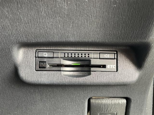 Toyota PRIUS 2014 7526608-9