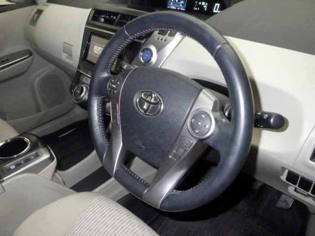 Toyota PRIUS 2015 7539155-3