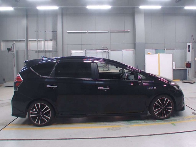 Toyota PRIUS 2015 7539156-3