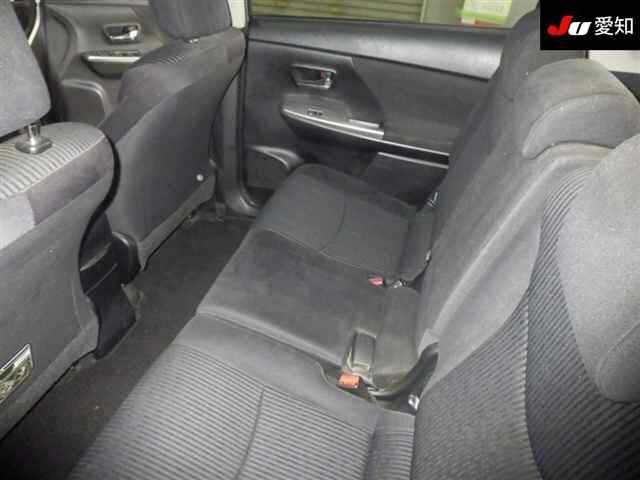 Toyota PRIUS 2015 7539157-4