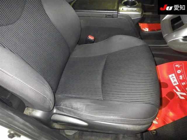 Toyota PRIUS 2015 7539157-6