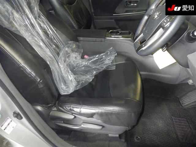 Toyota PRIUS 2014 7539158-6