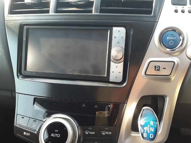 Toyota PRIUS 2011 7539168-12