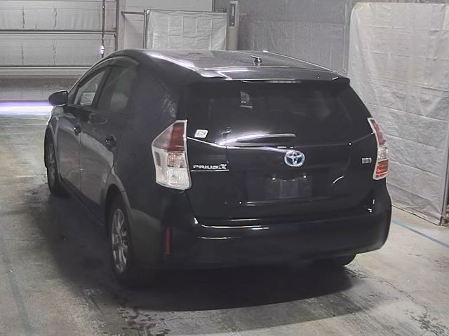 Toyota PRIUS 2015 7539178-8