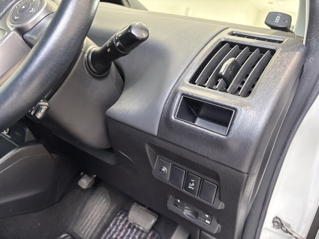 Toyota PRIUS 2015 7539201-6