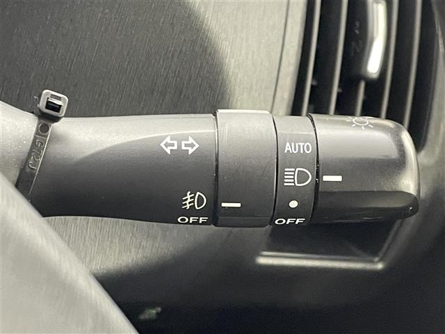 Toyota PRIUS 2016 7539263-8