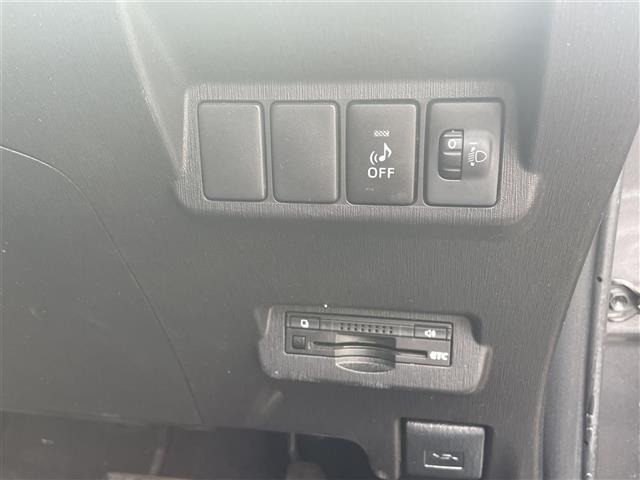 Toyota PRIUS 2015 7539278-13