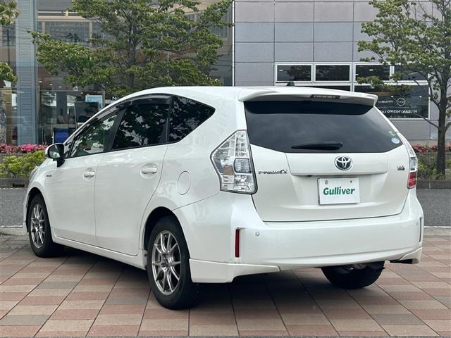 Toyota PRIUS 2014 7539285-8