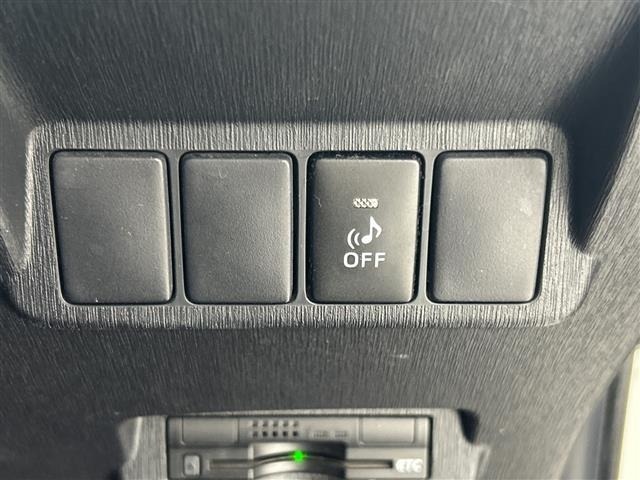 Toyota PRIUS 2015 7539286-11