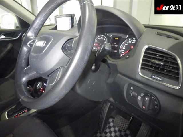Audi Q3 2013 7541071-5
