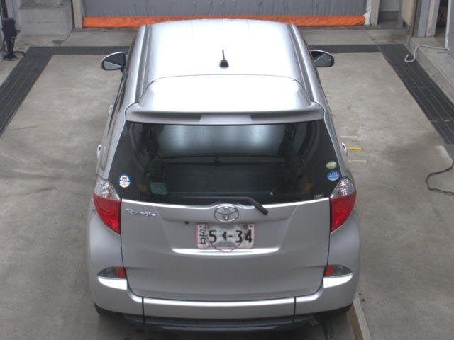 Toyota RACTIS 2011 7539411-7