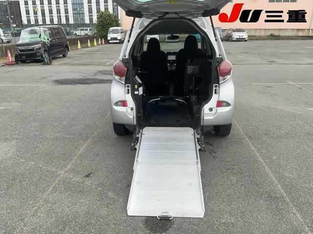 Toyota RACTIS 2014 7539414-7