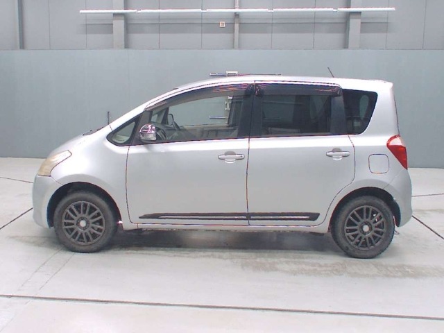 Toyota RACTIS 2006 7539416-4