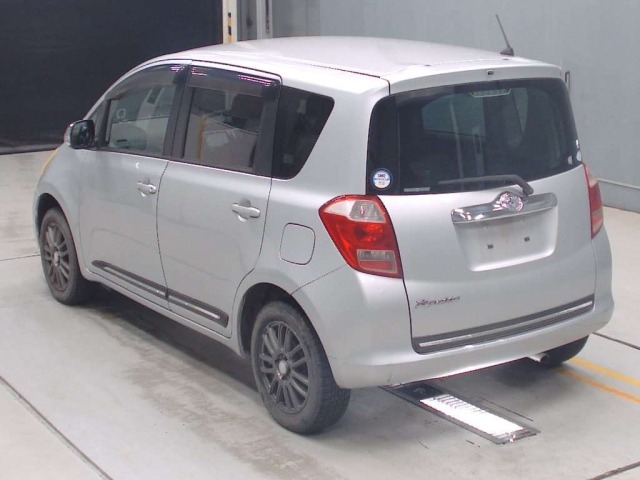 Toyota RACTIS 2006 7539416-6