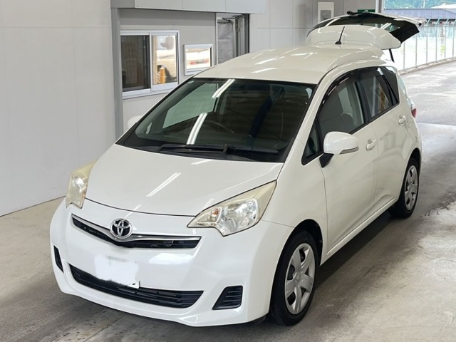 Toyota RACTIS 2011 7539417-0