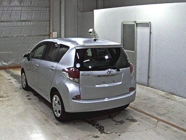 Toyota RACTIS 2014 7539433-1