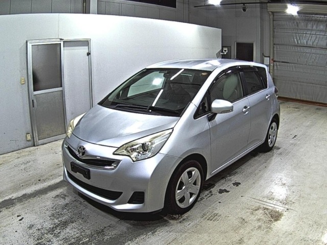 Toyota RACTIS 2014 7539433-4