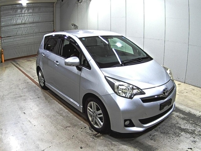 Toyota RACTIS 2014 7539439-0