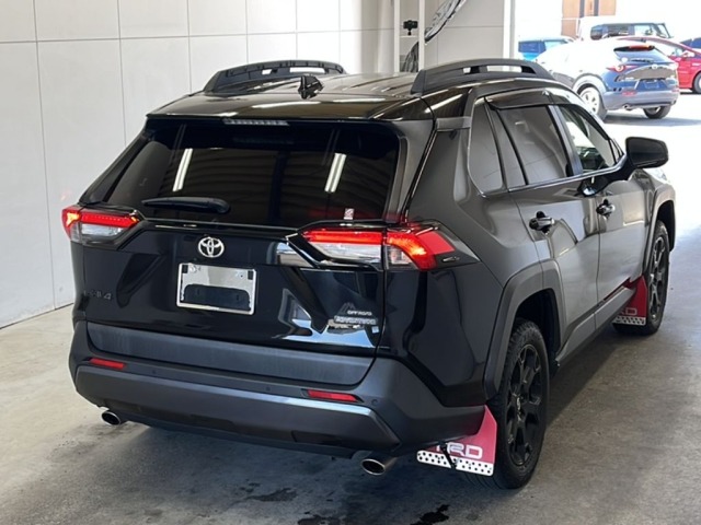 Toyota RAV4 2021 7539044-1