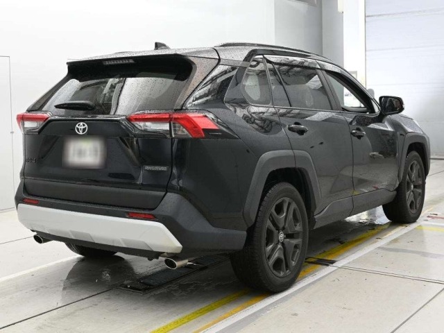 Toyota RAV4 2022 7539084-1