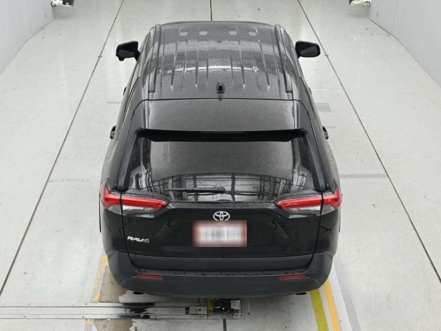 Toyota RAV4 2021 7539085-8