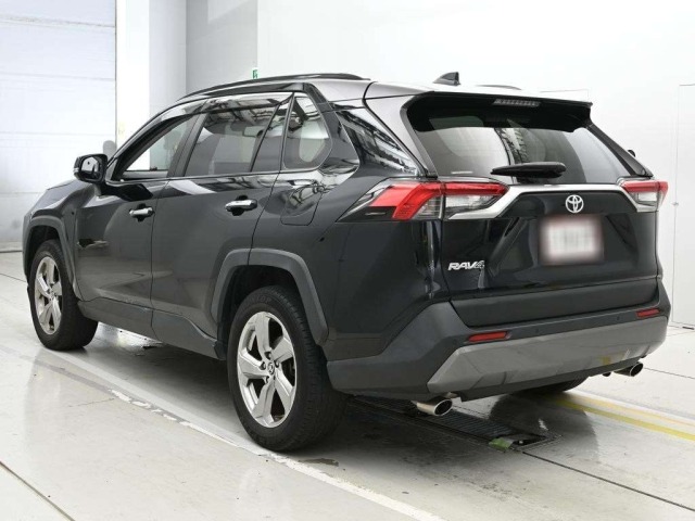 Toyota RAV4 2021 7539089-6