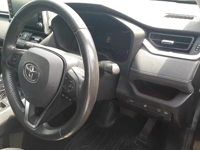Toyota RAV4 2021 7539089-9