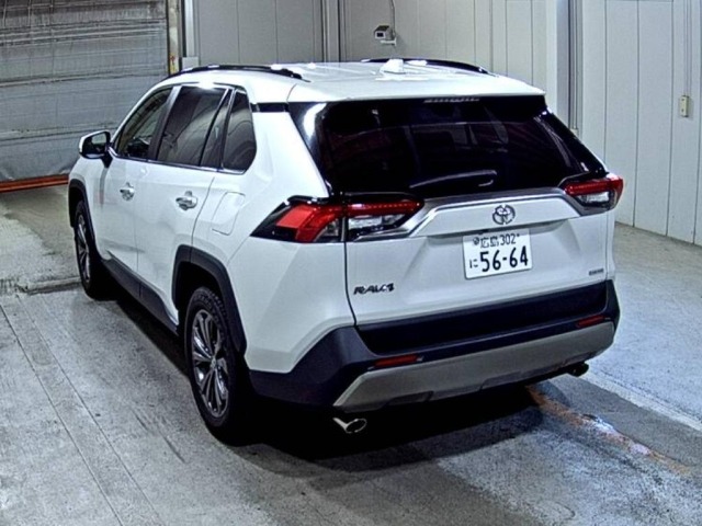 Toyota RAV4 2023 7539099-1