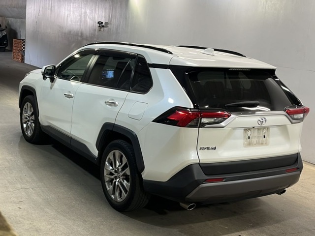 Toyota RAV4 2021 7539127-1