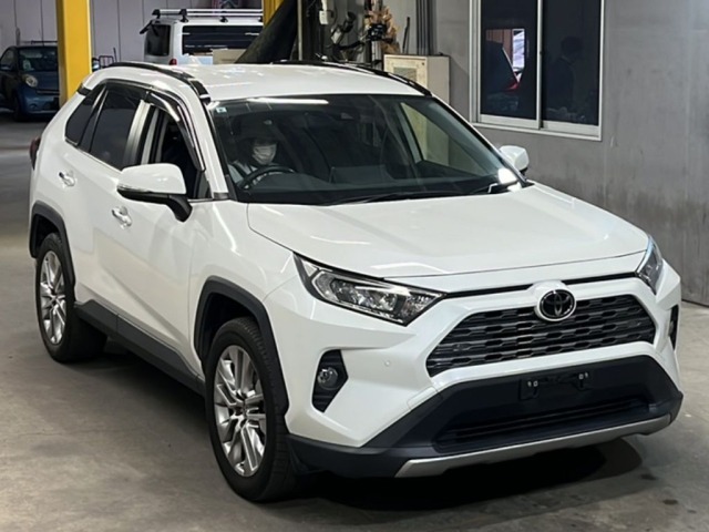 Toyota RAV4 2021 7539127-4