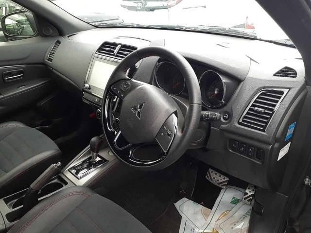 Mitsubishi RVR 2024 7533736-9