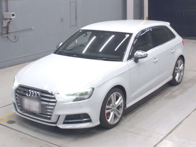 Audi S3 2019 7540954-0