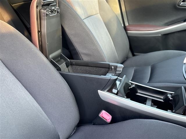 Toyota SAI 2013 7539550-22