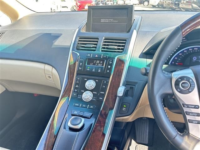 Toyota SAI 2013 7539560-8