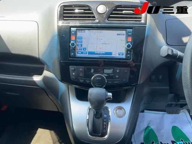 Nissan SERENA 2015 7528010-11
