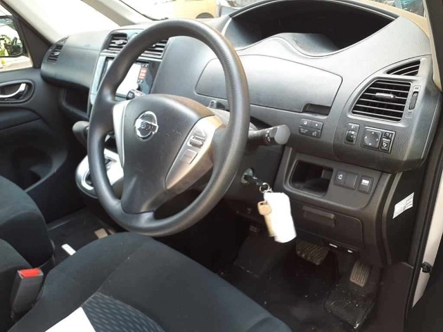 Nissan SERENA 2013 7528052-7