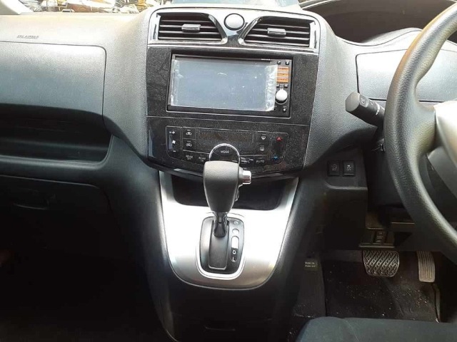 Nissan SERENA 2013 7528052-9