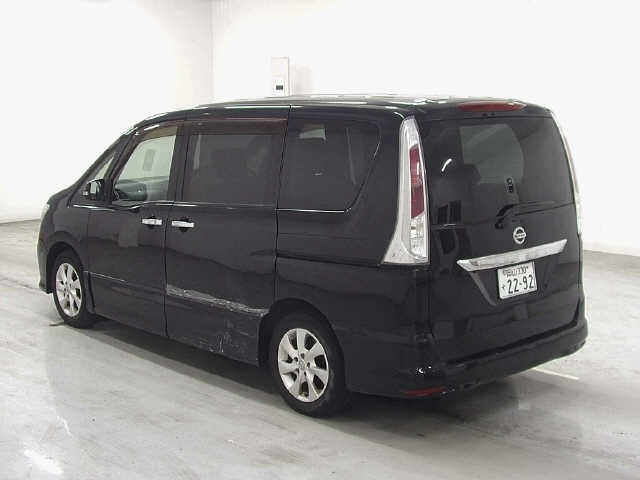Nissan SERENA 2011 7528111-1