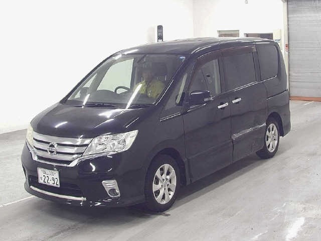 Nissan SERENA 2011 7528111-4