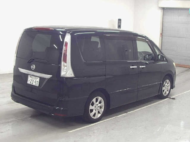 Nissan SERENA 2011 7528111-5