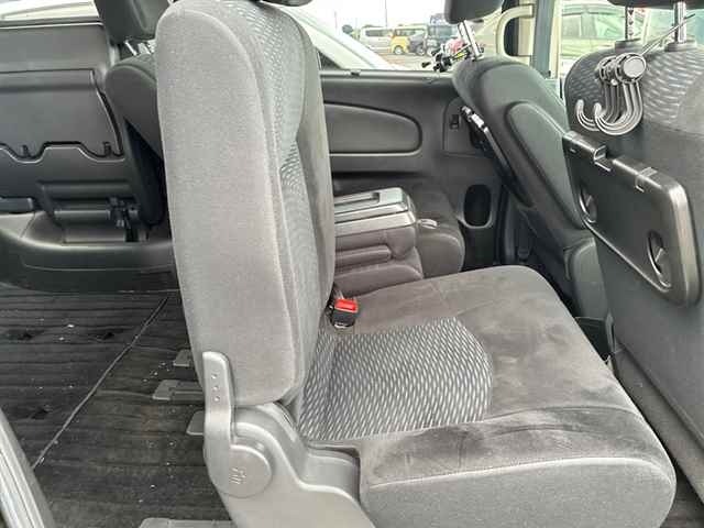 Nissan SERENA 2011 7528121-8