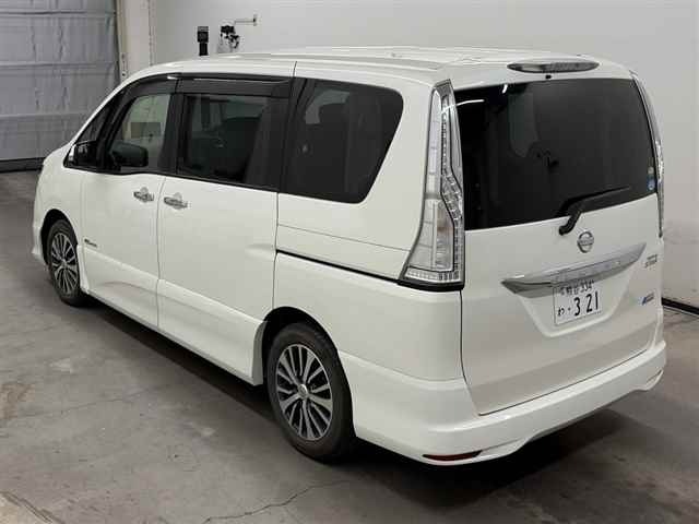Nissan SERENA 2014 7528122-1